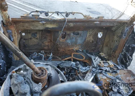 2025 Jeep Wrangler Sahara 4Xe из США, поврежденный, VIN 1C4RJXP61SW577787